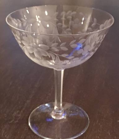 UNK15936 Champagne/Tall Sherbet