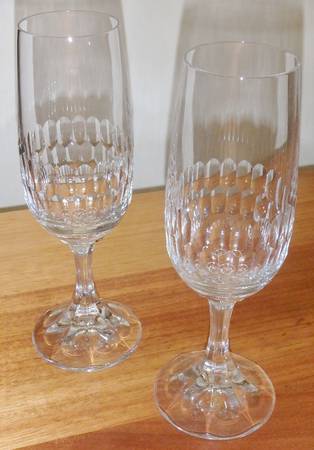UNK16018 Fluted Champagne