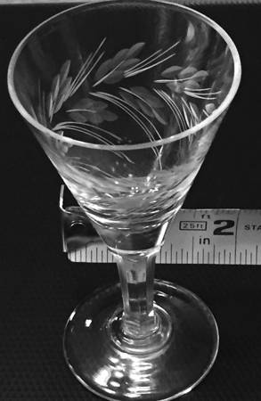 UNK16037 Cordial Glass