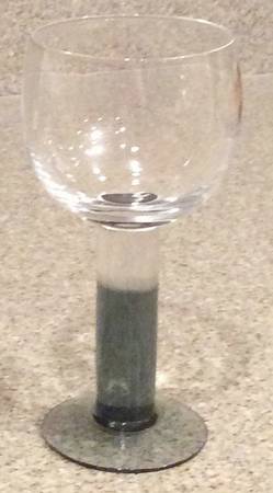 UNK16397 Wine Glass