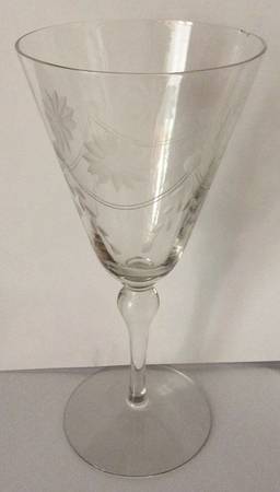 UNK16407 Water Goblet