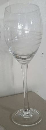 UNK16124 Wine Glass