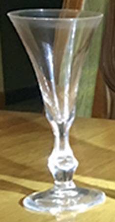 UNK19037 Cordial Glass