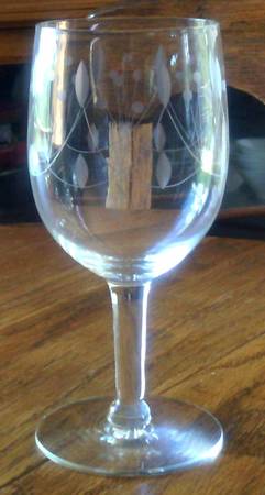 UNK18149 Wine Glass