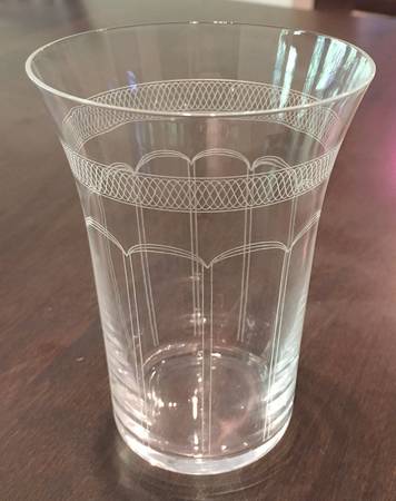UNK16433 Flat Tumbler