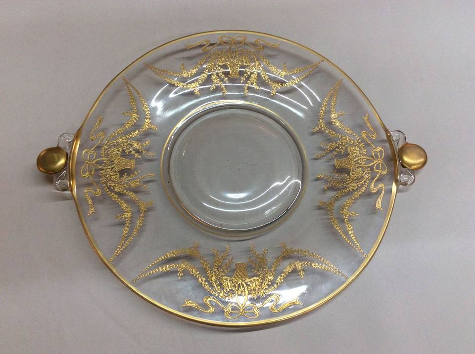 UNK18156 Handled Cake Plate