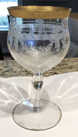 UNK412 Gold Encrusted Water Goblet