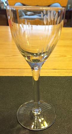 UNK16559 Wine Glass