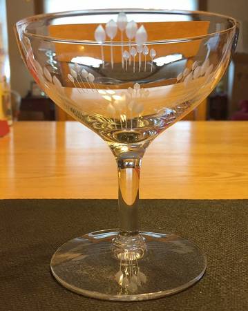 UNK16559 Champagne/Tall Sherbet