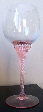 UNK16203 Wine Glass