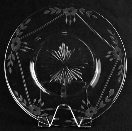 UNK16608 Luncheon Plate