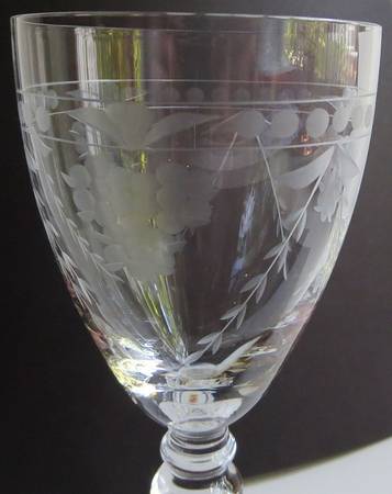 UNK16228 Wine Glass