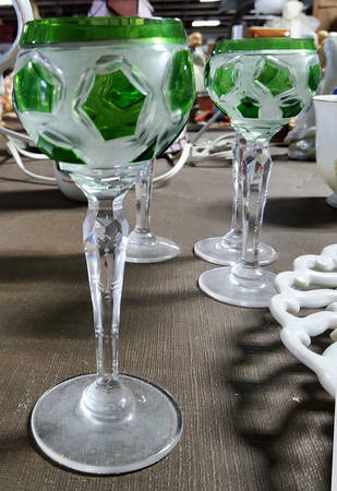 UNK18215 Emerald Green Cordial