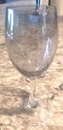 UNK16748 Wine Glass