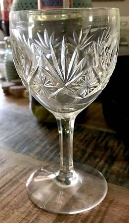 UNK19165 Wine Glass
