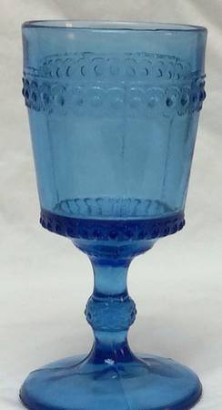 Scalloped Tape Blue Wine Glass