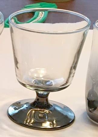 UNK18271 On the Rocks Glass