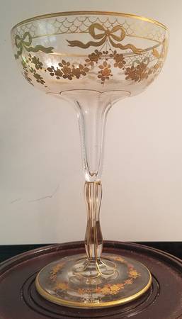 UNK16786 Tall Hollow Stem Champagne