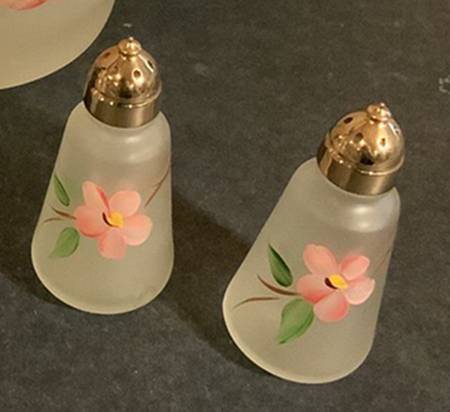 UNK19204 Salt and Pepper Set