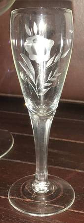 UNK19905 Cordial Glass
