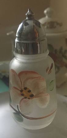 Unk19204a Salt Shaker & Lid
