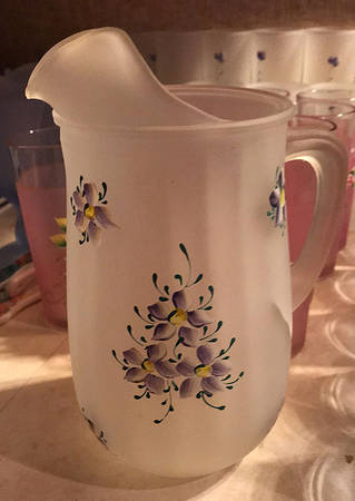 UNK19249 Pitcher