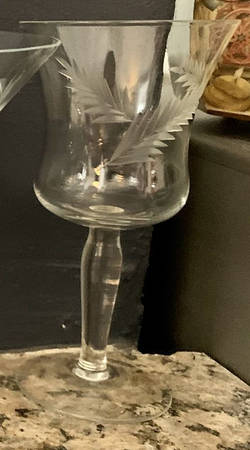UNK19277 Wine Glass