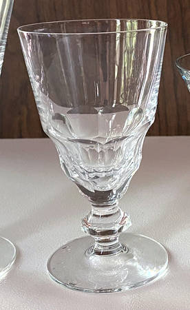 UNK19989 Wine Glass