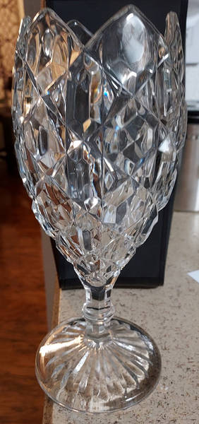Henrietta 9" Flower Vase
