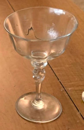 UNK468C Champagne/Tall Sherbet