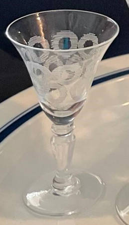 UNK17112 Cordial Glass