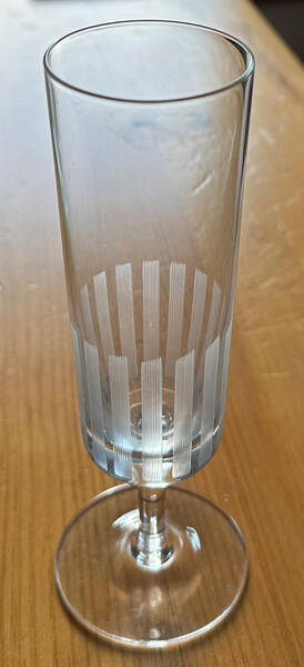 UNK20094 Fluted Champagne