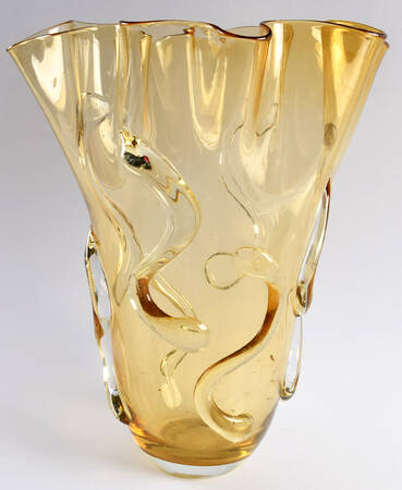 Art Glass 15" Ruffled Vase