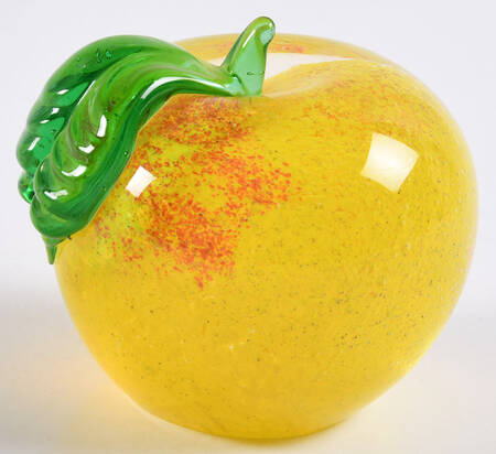 Animals & Figurines (Multicolor) Apple