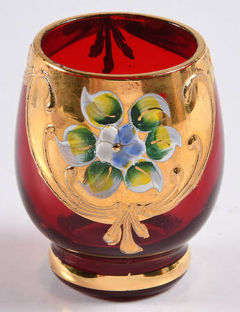 UNK16883 Red Cordial Glass