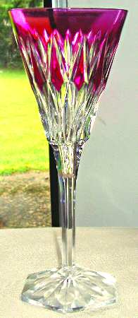 Hafnia Cut Fantaisie Rose Colored Wine
