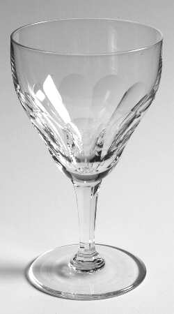 Riviera Clear Wine Glass