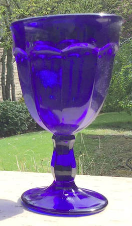 Arlington Cobalt Blue Wine Glass