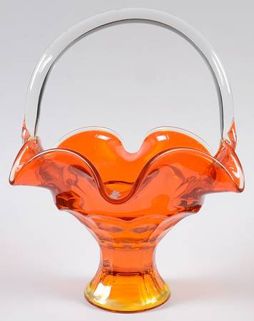 Georgian Orange 9" Handled Basket