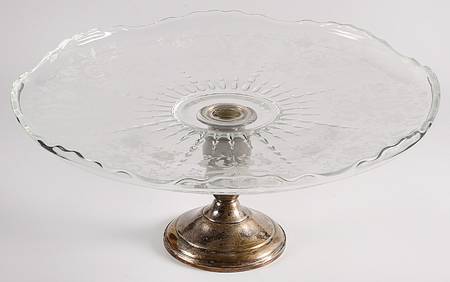Prelude (Long Stem, Rippled Bowl) Peg Cake Salver with Sterling Base