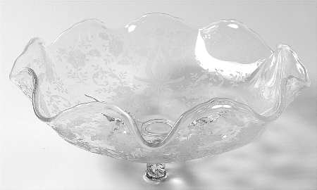 Prelude (Long Stem, Rippled Bowl) 9" Round 3-Toed Crimped Bowl