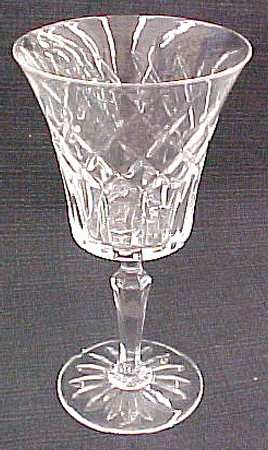 VAS19 Water Goblet
