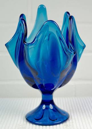 Epic Six Petal Blue (Bluenique) 7" Flower Vase
