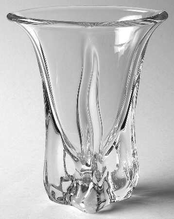 Giftware 9" Flower Vase