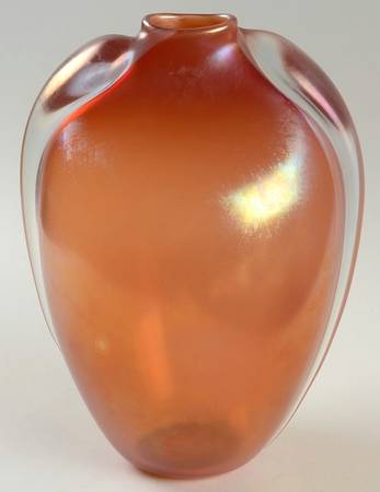 Thomas Buechner III 10" Flower Vase