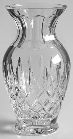 Araglin 9" Flower Vase