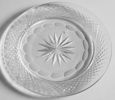 Colleen Short Stem (Cut) Bread & Butter Plate