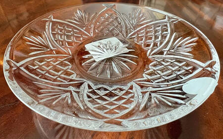 Dunmore 6" Round Tray