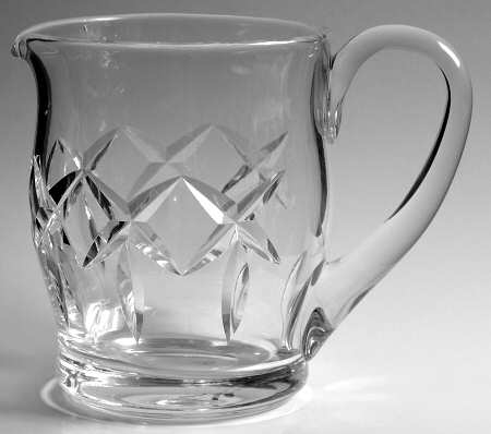 Kerry (Older, Ball Stem) 32 Oz Pitcher