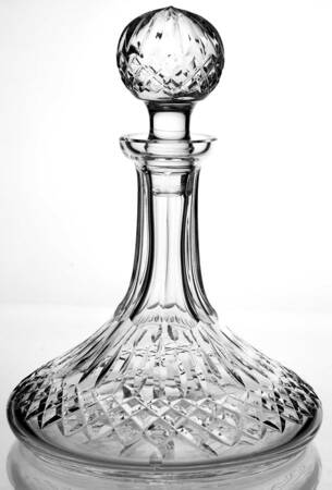Lismore Notched Base Ships Decanter & Stopper